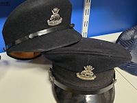 Lot 51 - nigeria 1 kepie - afbeelding 1 van  3