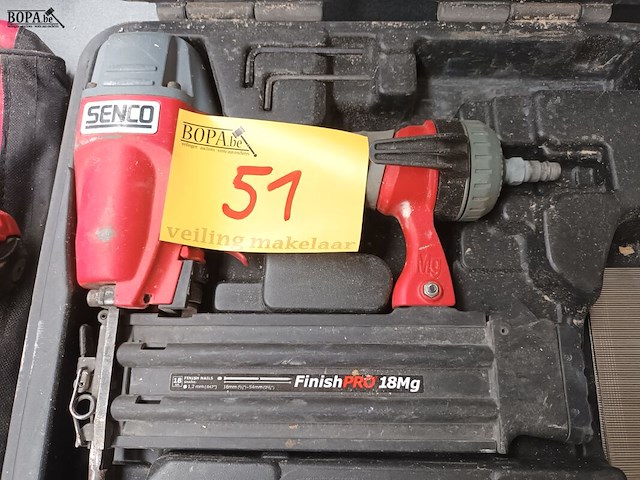 Lot 51 - pneumatische bradmachine senco - afbeelding 2 van  3