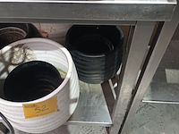 Lot 51 - rvs werktafel - afbeelding 2 van  3