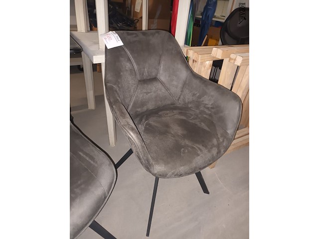 Lot 51 - stoelen en armstoel ben. 3 stuks - afbeelding 5 van  6