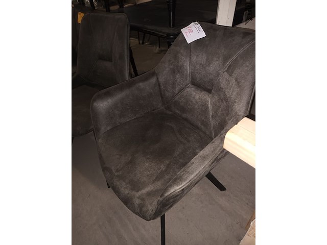 Lot 51 - stoelen en armstoel ben. 3 stuks - afbeelding 6 van  6