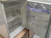 Lot 51 - whirlpool frigokastje - afbeelding 2 van  3