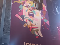 Lot 51 - zeil met afbeelding michael jackson - afbeelding 2 van  3