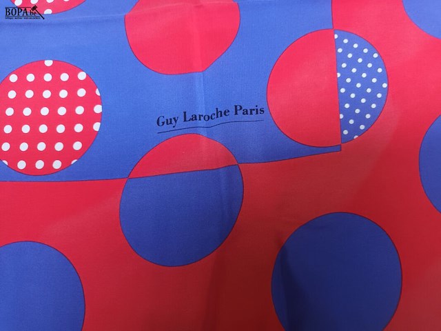 Lot 51 - zijden sjaal guy laroche - afbeelding 3 van  3