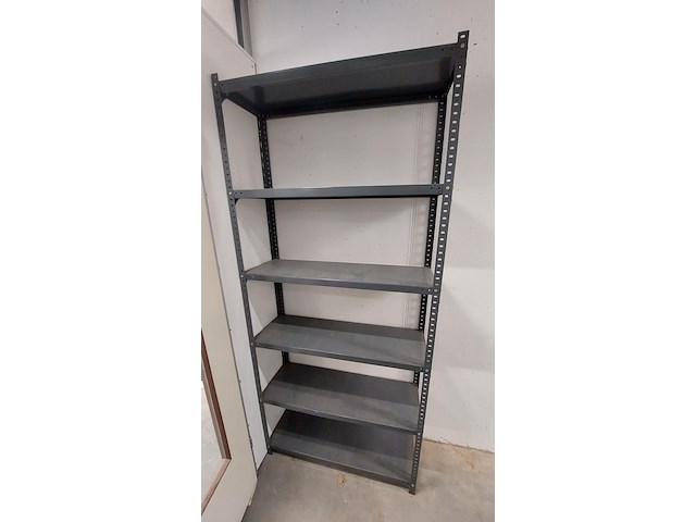 Lot 51 meter lopende stevige metalen rekken - afbeelding 7 van  32