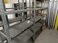 Lot 51 meter lopende stevige metalen rekken - afbeelding 10 van  32