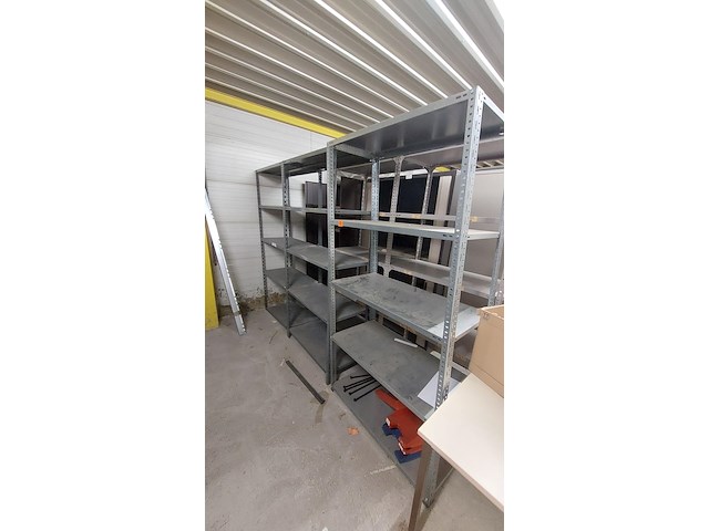 Lot 51 meter lopende stevige metalen rekken - afbeelding 11 van  32