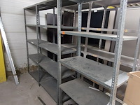 Lot 51 meter lopende stevige metalen rekken - afbeelding 11 van  32