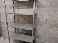 Lot 51 meter lopende stevige metalen rekken - afbeelding 19 van  32