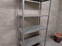 Lot 51 meter lopende stevige metalen rekken - afbeelding 20 van  32