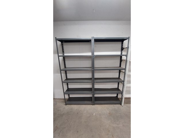 Lot 51 meter lopende stevige metalen rekken - afbeelding 12 van  32