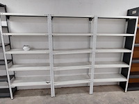 Lot 51 meter lopende stevige metalen rekken - afbeelding 23 van  32