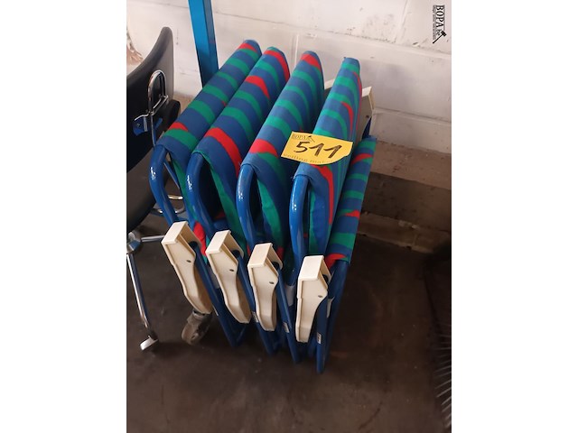 Lot 511 - plooistoelen. 4 stuks - afbeelding 4 van  4