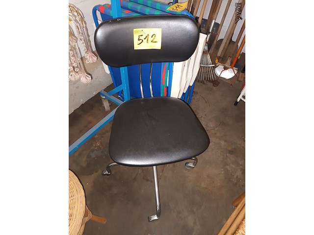 Lot 512 - retro bureaustoel - afbeelding 1 van  3