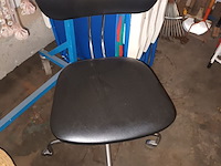 Lot 512 - retro bureaustoel - afbeelding 1 van  3
