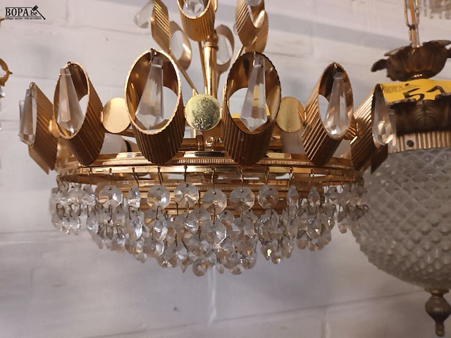 Lot 519 - luster koper en kristallen - afbeelding 2 van  3