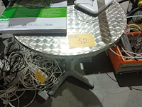 Lot 52 - aluminium terrastafel - afbeelding 3 van  3