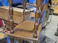 Lot 52 - bijzettafel gedraaide poten - afbeelding 3 van  3