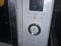 Lot 52 - combi microgolfoven whirlpool - afbeelding 2 van  3