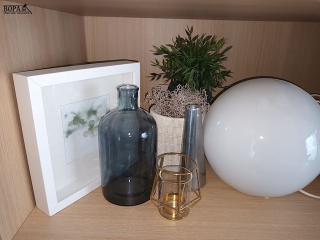 Lot 52 - decoratie en verlichting. 15 stuks - afbeelding 2 van  4