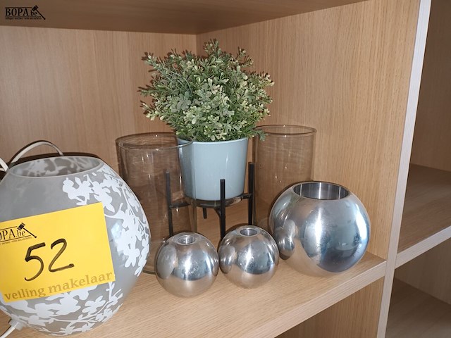 Lot 52 - decoratie en verlichting. 15 stuks - afbeelding 4 van  4