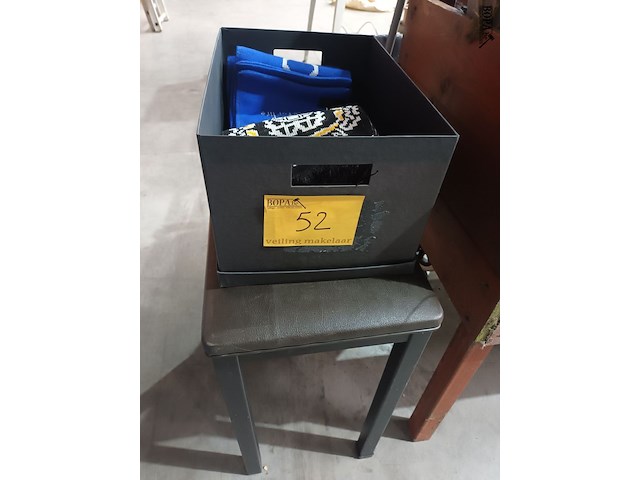 Lot 52 - diversen - afbeelding 1 van  6