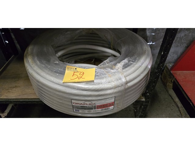 Lot 52 - draflex 54 x 2,5 in geribde buis 100m - afbeelding 1 van  2