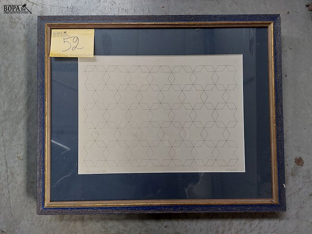 Lot 52 - geometrische kunst getekend, 4 stuks - afbeelding 1 van  8