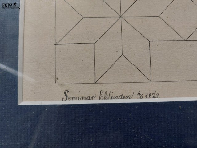 Lot 52 - geometrische kunst getekend, 4 stuks - afbeelding 7 van  8