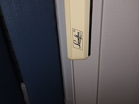 Lot 52 - lamellen gordijn luxaflex - afbeelding 3 van  3