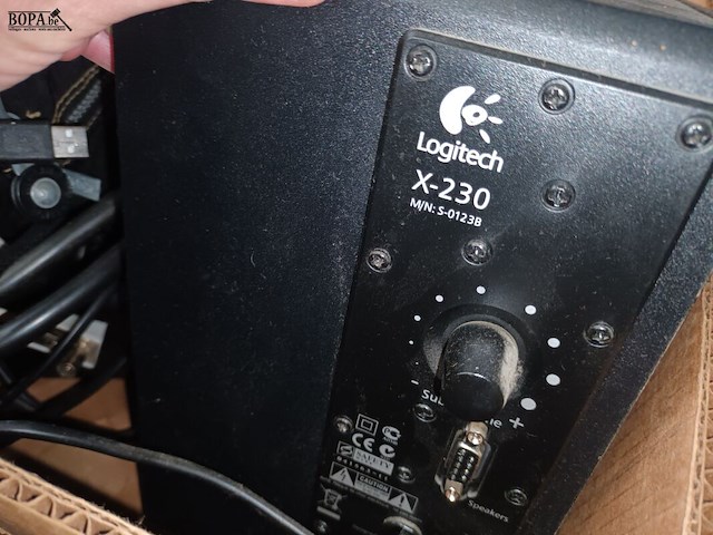 Lot 52 - lot elektro en telecom - afbeelding 7 van  8