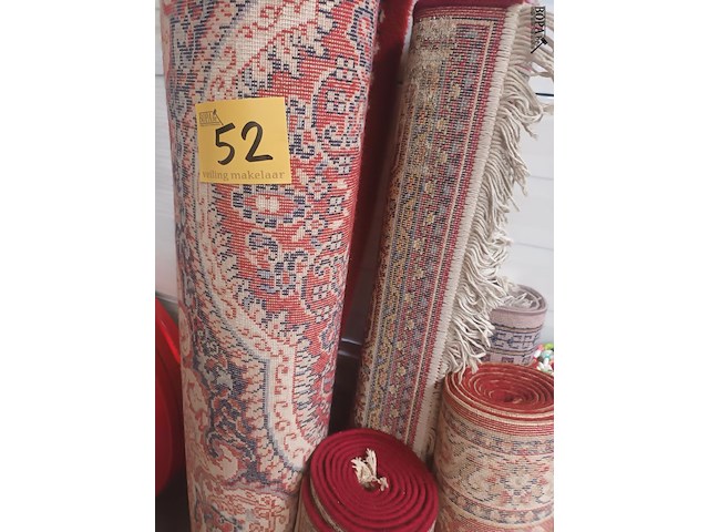 Lot 52 - tapijten. 7 stuks - afbeelding 4 van  4