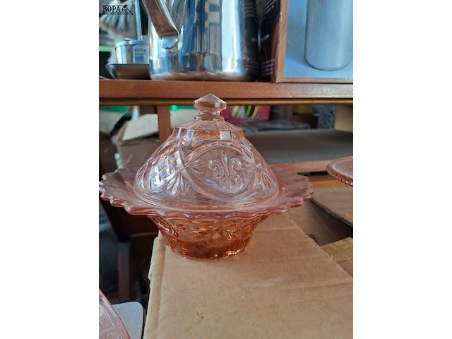 Lot 52 - vintage glazen servies oa. rosaline glas - afbeelding 5 van  6