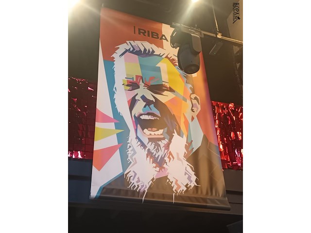 Lot 52 - zeil met afbeelding james hetfield - afbeelding 1 van  3