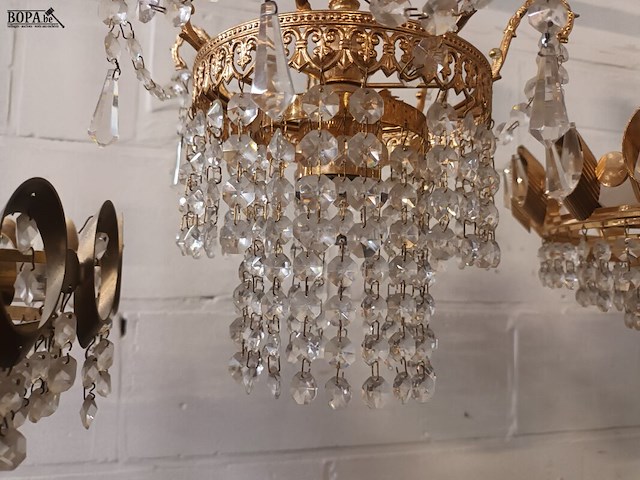 Lot 520 - luster koper en kristallen - afbeelding 3 van  3
