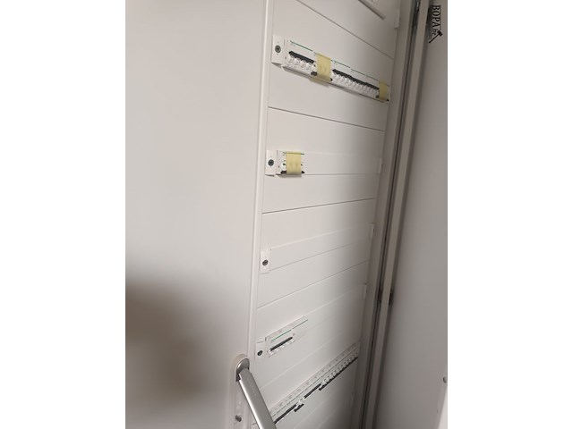 Lot 521 - schneider elektriciteitskast - afbeelding 4 van  4
