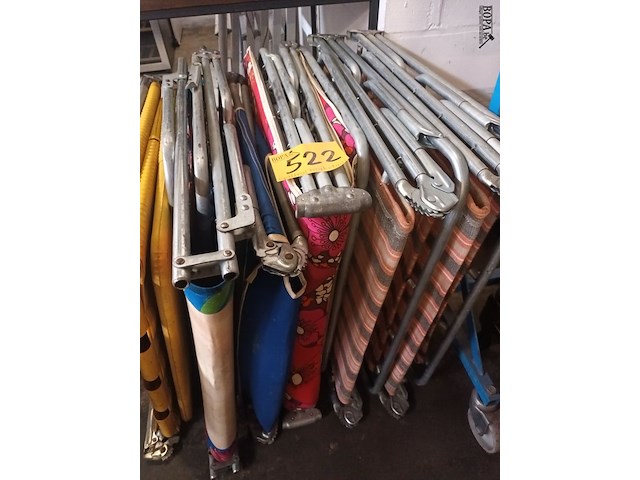 Lot 522 - vintage ligzetels. 6 stuks - afbeelding 3 van  4