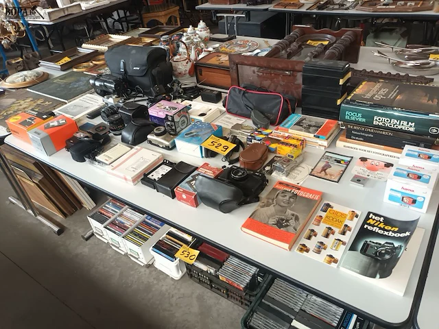Lot 529 - fotografiemateriaal. - afbeelding 1 van  8