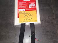 Lot 53 - branddeken - afbeelding 1 van  2