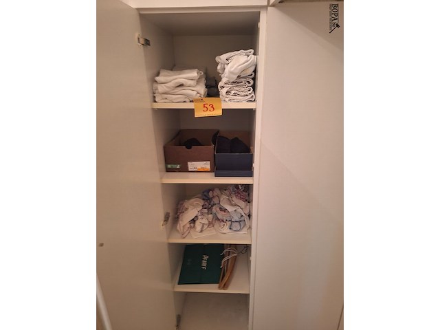Lot 53 - diversen. inhoud kast - afbeelding 1 van  8