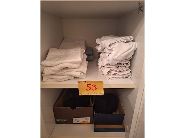 Lot 53 - diversen. inhoud kast - afbeelding 2 van  8