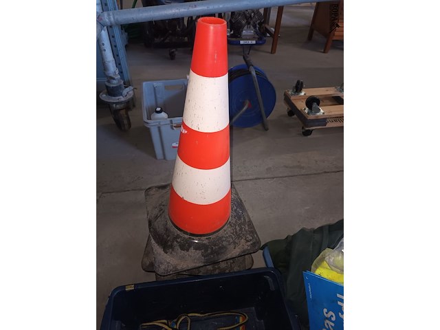 Lot 53 - diversen voor de bouwwerf - afbeelding 3 van  5