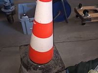 Lot 53 - diversen voor de bouwwerf - afbeelding 3 van  5