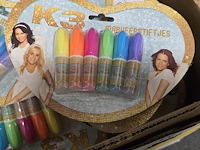 Lot 53 - doos met k3 markeerstiften nieuw - afbeelding 2 van  3