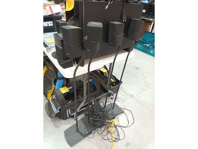 Lot 53 - home theater surround bose - afbeelding 2 van  6