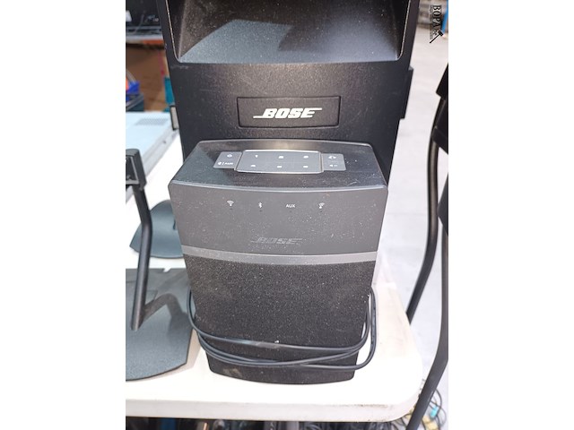 Lot 53 - home theater surround bose - afbeelding 3 van  6