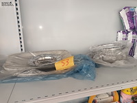 Lot 53 - inox schalen en plateau’s. 11 stuks - afbeelding 1 van  4