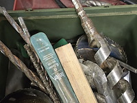 Lot 53 - klopboormachine hilti te5 in koffer en boren - afbeelding 2 van  5