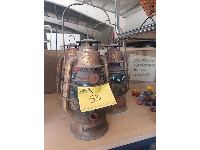 Lot 53 - oude olielampen. 3 stuks - afbeelding 1 van  3