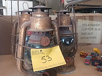 Lot 53 - oude olielampen. 3 stuks - afbeelding 1 van  3